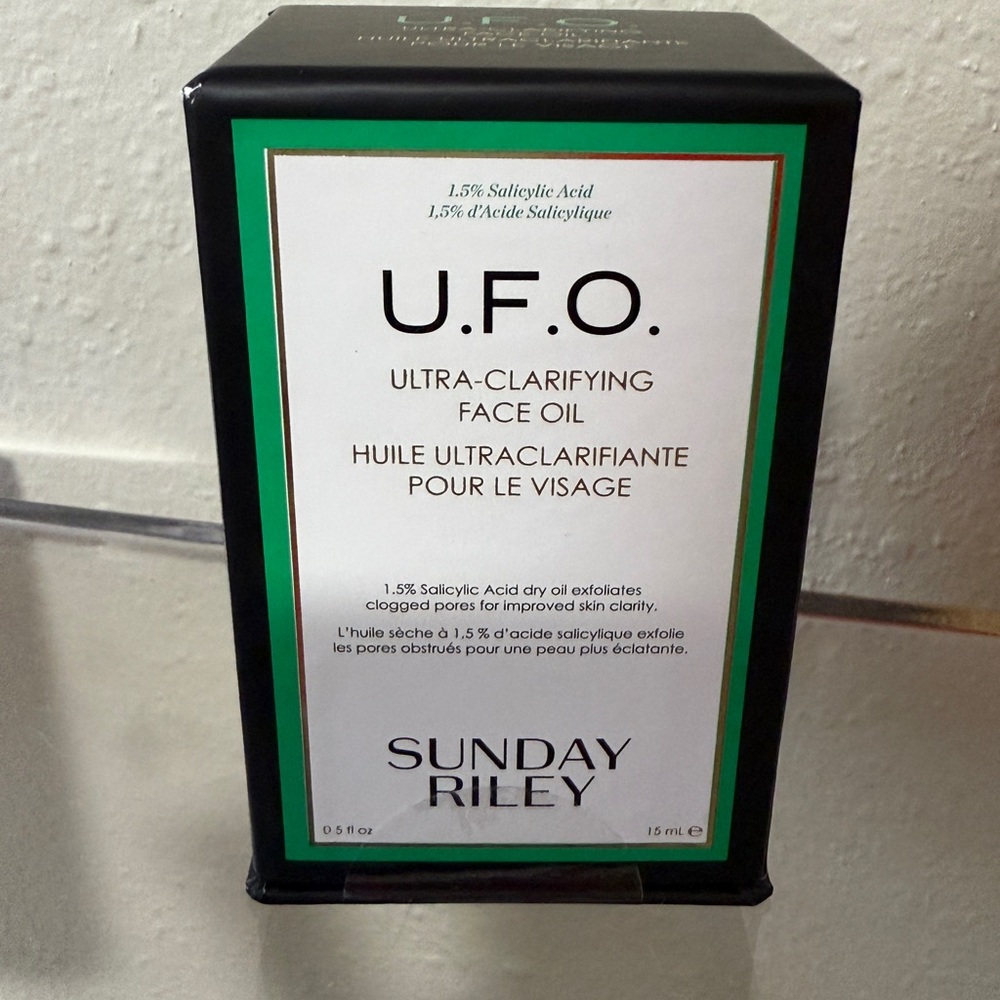 Sunday Riley U.F.O. Ultra-Clarifying Face Oil